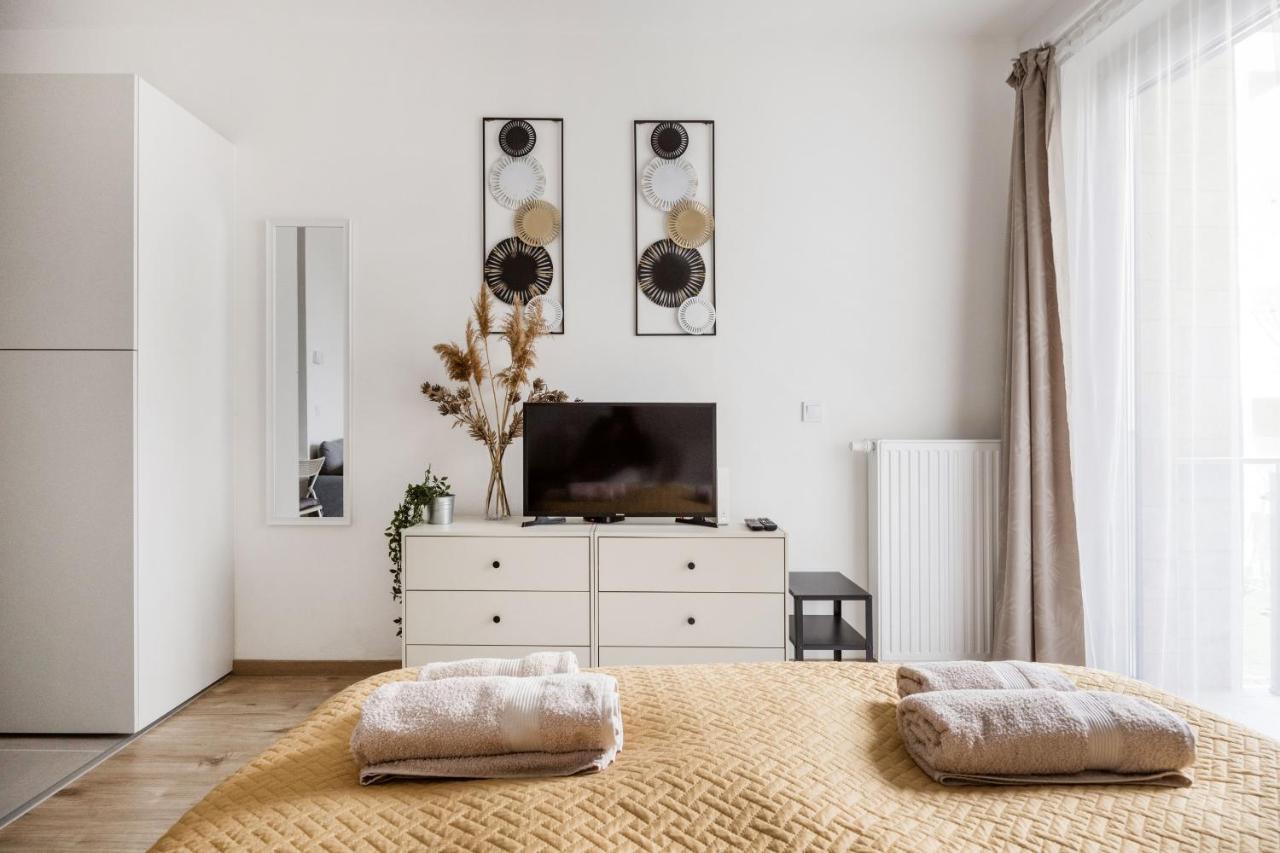 דירות בודפשט Stylish And Cozy Studio In The Heart Of The City מראה חיצוני תמונה
