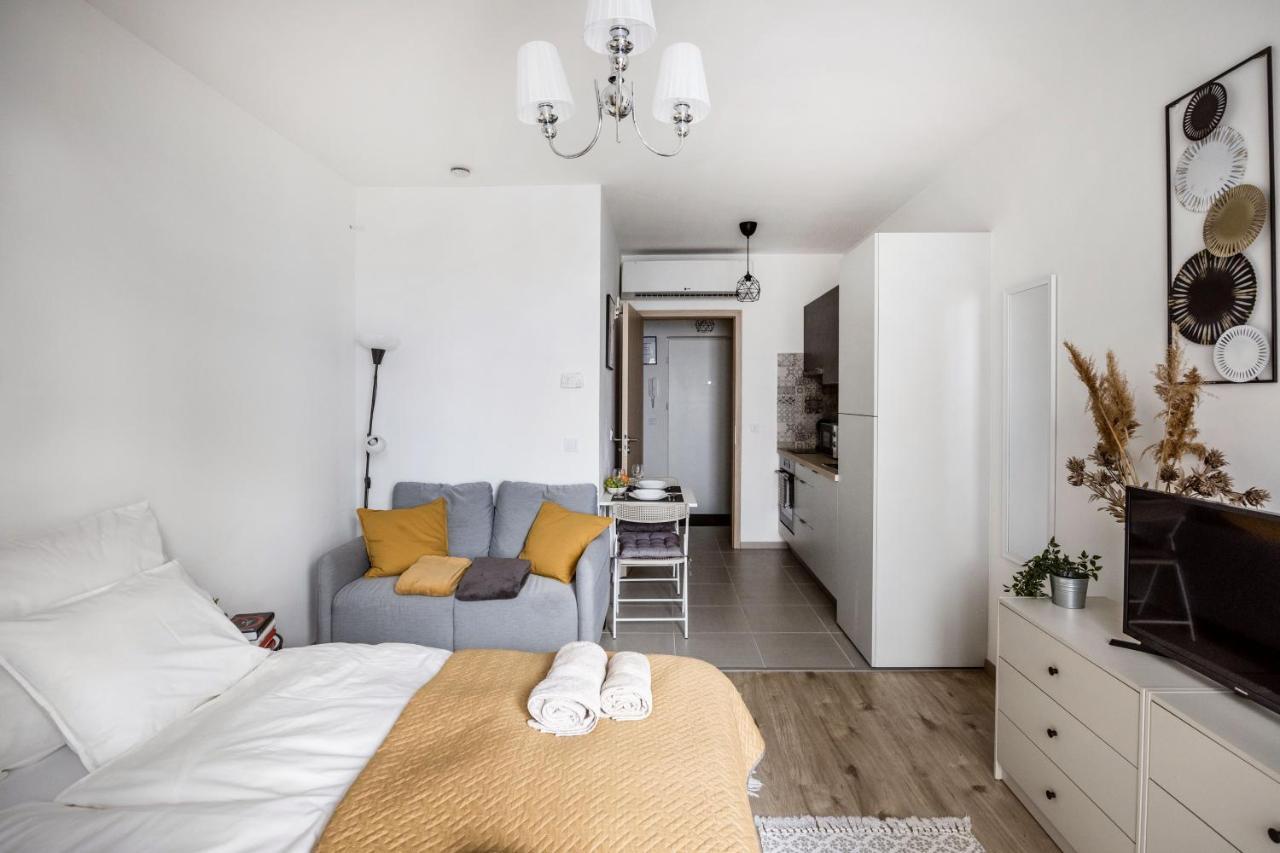 דירות בודפשט Stylish And Cozy Studio In The Heart Of The City מראה חיצוני תמונה